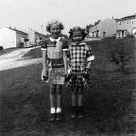 Maurine and Sue Brown